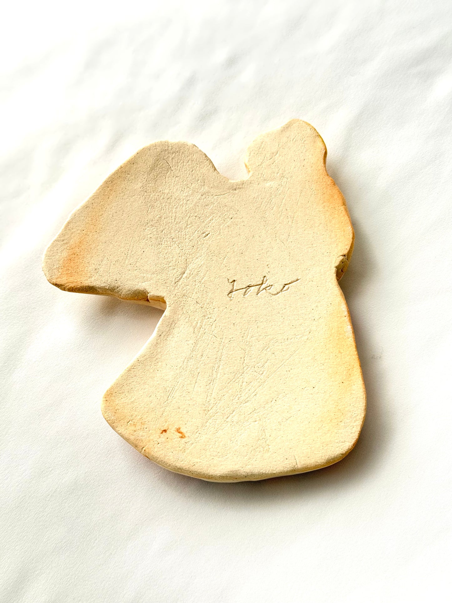 陶板アート「小顔ポーズの天使ちゃん」