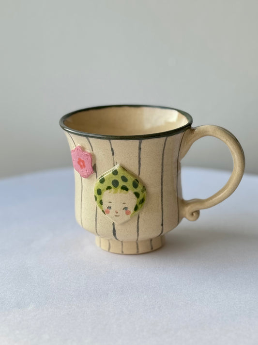 緑ずきんちゃんと緑の栗頭君のストライプやちむんカップ